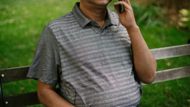 prepaid and postpaid comparison